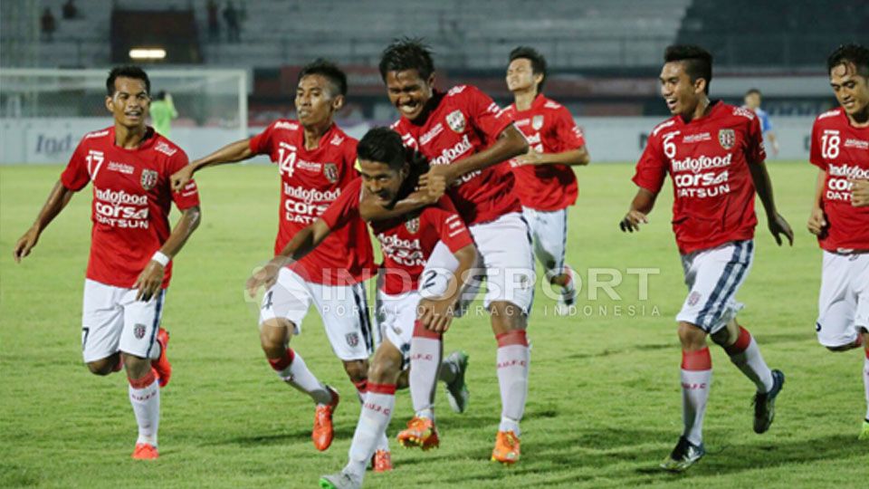 Selebrasi Bali United Copyright: © Ian Setiawan/INDOSPORT